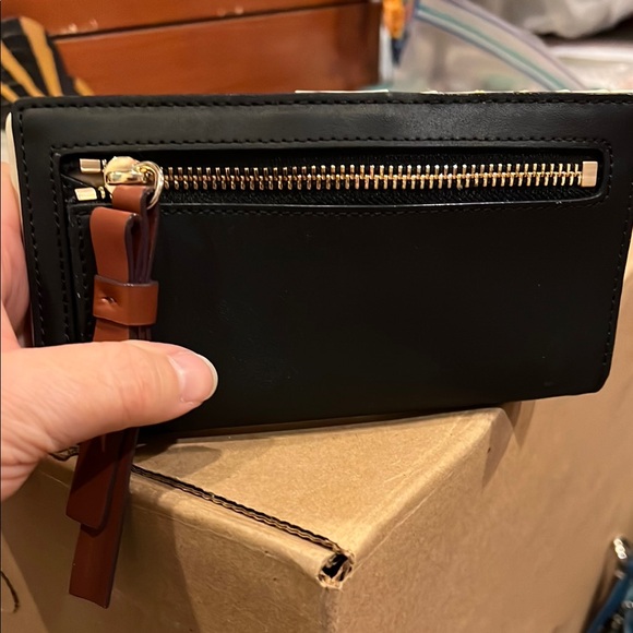 Kate Spade Black Minimalist Wallet - Picture 3 of 7